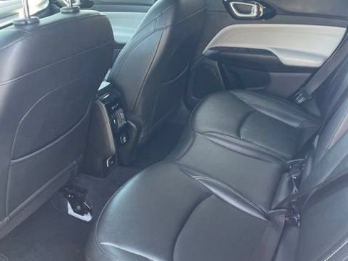 Used 2025 Jeep Compass Limited AWD/4WD image 8