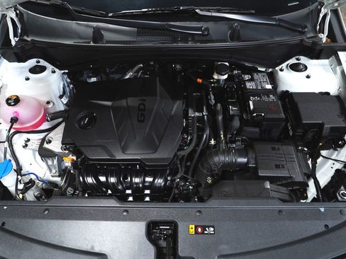 Used 2023 Kia Sportage X-Pro image 10