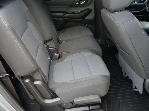 Used 2023 Chevrolet Traverse LT w/ Midnight/Sport Edition AWD/4WD image 23