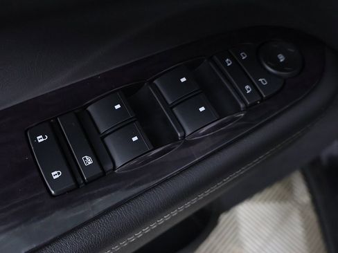 Used 2017 Buick Enclave Premium w/ Experience Buick Package image 35