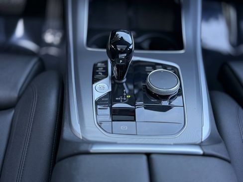 Used 2022 BMW X5 sDrive40i w/ Parking Assistance Package image 50