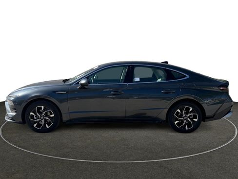 Certified 2025 Hyundai Sonata SEL FWD image 2