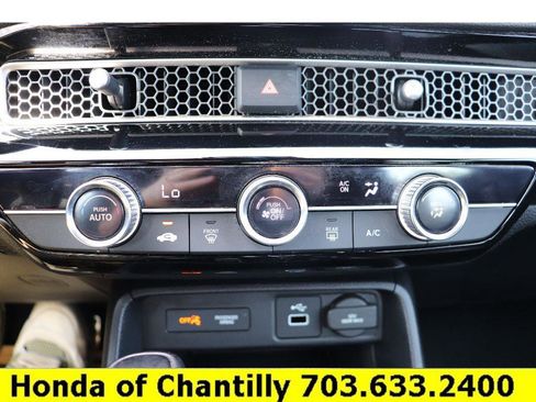 Used 2023 Honda Civic Sport image 16