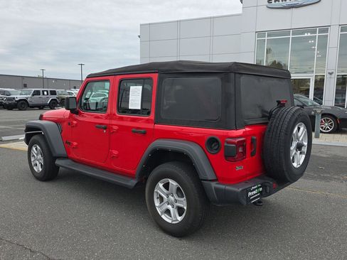 Used 2022 Jeep Wrangler Unlimited Sport AWD/4WD image 10