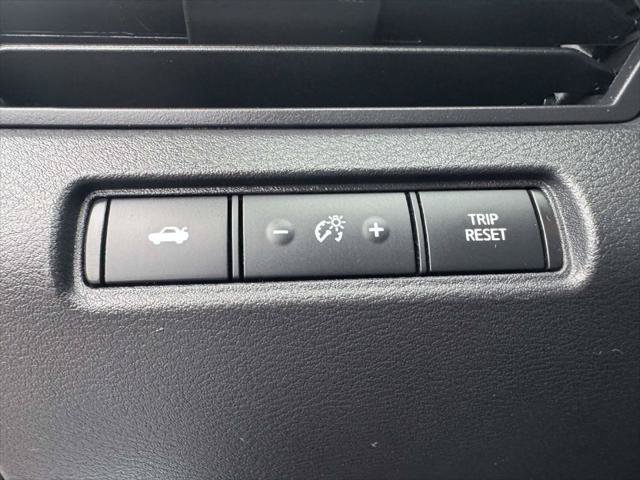 Used 2024 Nissan Altima 2.5 SR FWD image 19