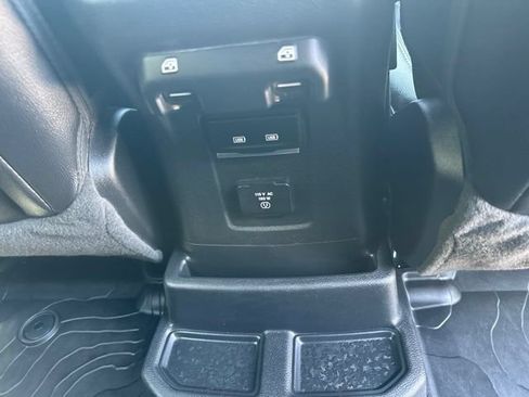 Used 2023 Jeep Wrangler Unlimited Sahara w/ Cold Weather Group AWD/4WD image 51