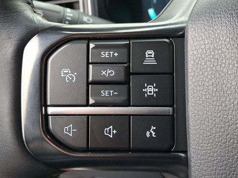 Used 2024 Ford F250 Platinum w/ Tremor Off-Road Package image 21