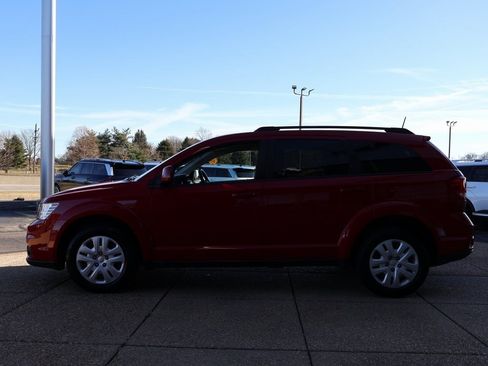 Used 2018 Dodge Journey SXT w/ Connectivity Group image 3