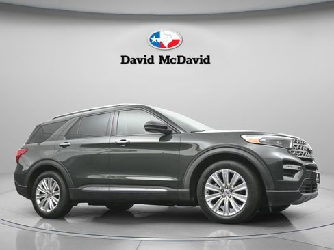 Used 2023 Ford Explorer Limited w/ Limited Technology Package RWD image 27