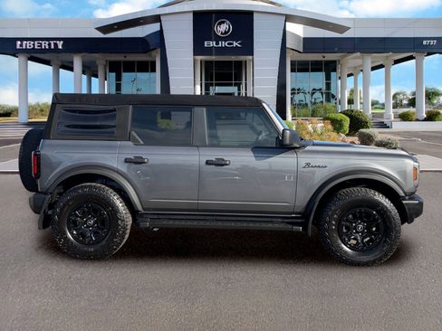 Used 2024 Ford Bronco Big Bend AWD/4WD image 3