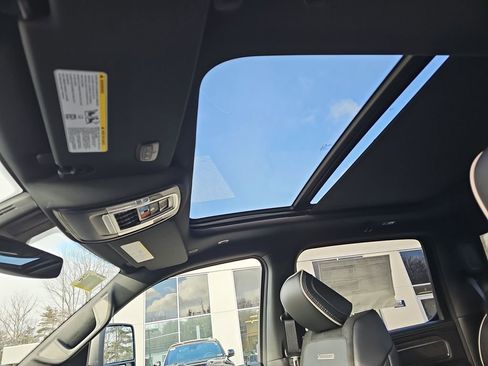 New 2026 RAM 1500 Laramie w/ Night Edition image 25