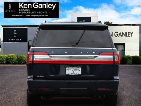 Used 2019 Lincoln Navigator Reserve AWD/4WD image 6