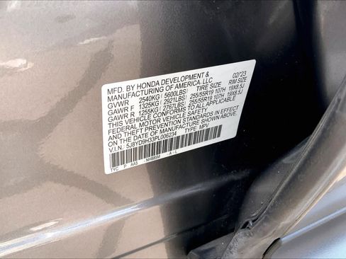 Used 2023 Acura MDX FWD image 32
