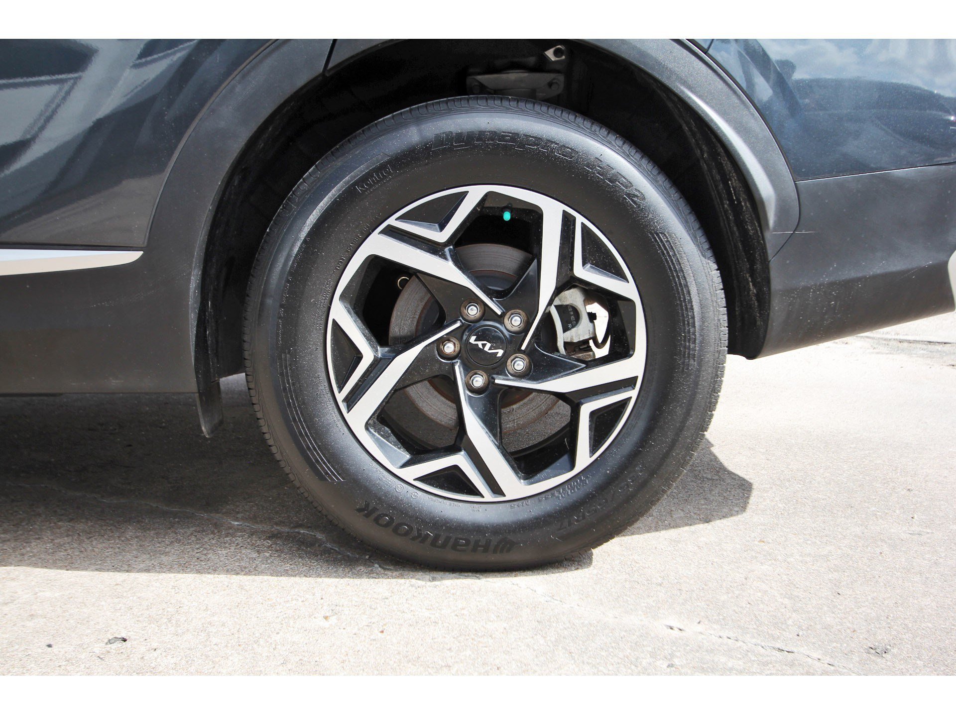 Certified 2023 Kia Sportage LX AWD/4WD image 29