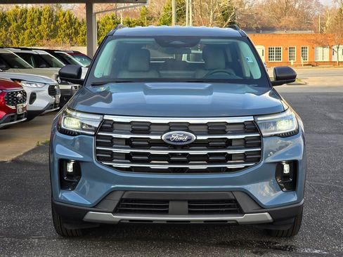 New 2026 Ford Explorer Active w/ Active Comfort Package image 22