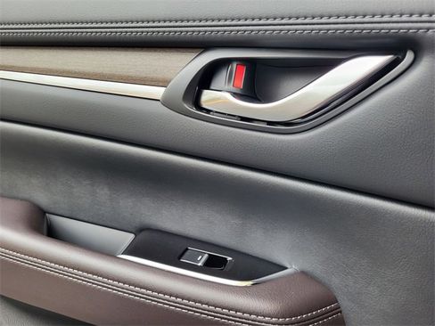 New 2025 MAZDA CX-5 Signature image 10