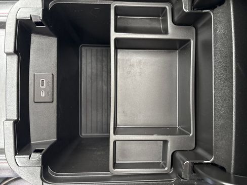 Used 2022 Chevrolet Tahoe RST w/ Luxury Package image 32