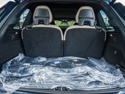 New 2026 Volvo XC90 T8 Ultra w/ Protection Package Premier AWD/4WD image 10
