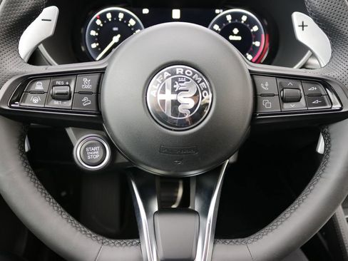 New 2025 Alfa Romeo Stelvio Sprint image 41
