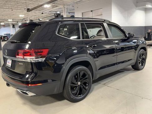 Used 2022 Volkswagen Atlas SE w/ Panoramic Sunroof Package image 22