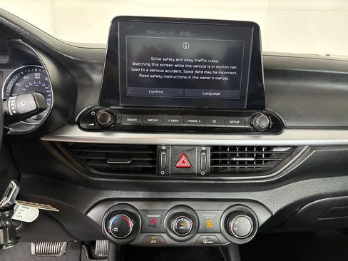 Used 2023 Kia Forte LXS w/ LXS Technology Package FWD image 14