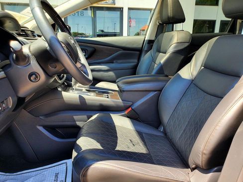 Used 2023 Nissan Murano Platinum AWD/4WD image 13