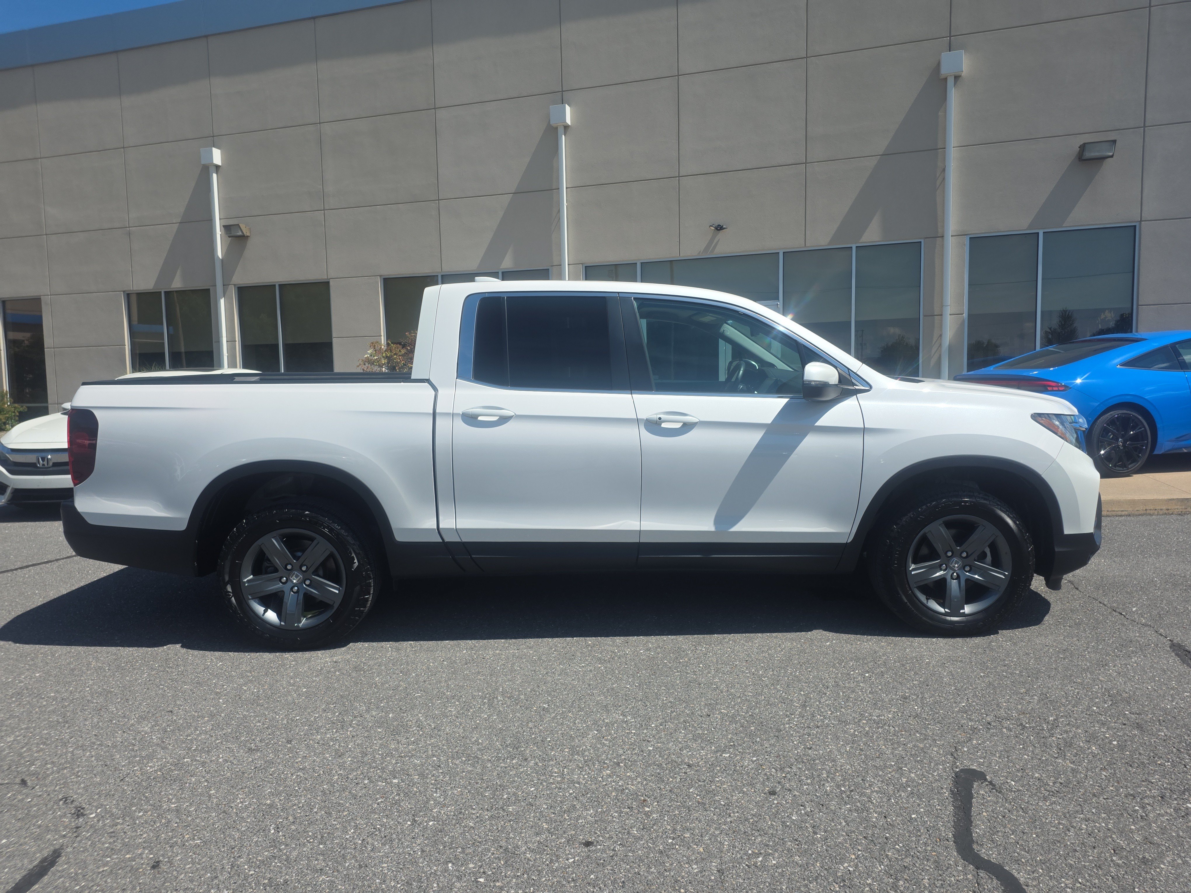 Used 2023 Honda Ridgeline RTL image 4