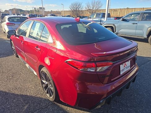 Used 2023 Toyota Corolla SE image 7
