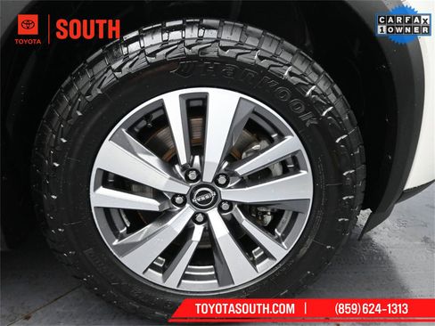 Used 2023 Nissan Pathfinder SL image 30