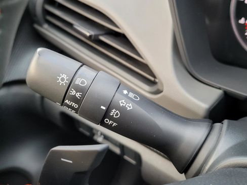 Certified 2025 Subaru Crosstrek 2.5i Limited w/ Crosstrek Mirror Package AWD/4WD image 31