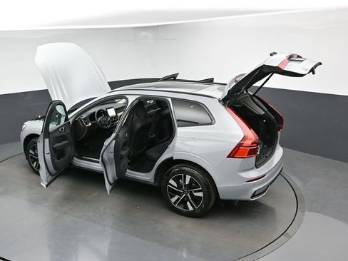 New 2026 Volvo XC60 B5 Core w/ Climate Package AWD/4WD image 47