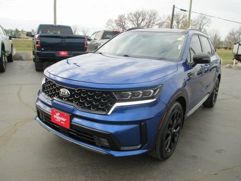 Used 2021 Kia Sorento SX image 10