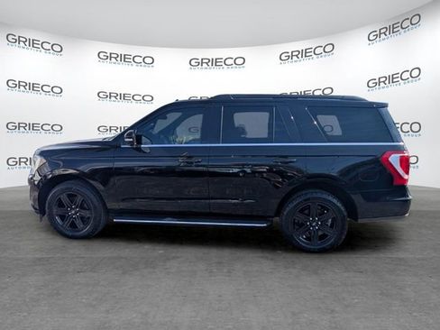 Used 2020 Ford Expedition XLT w/ Equipment Group 202A RWD image 4