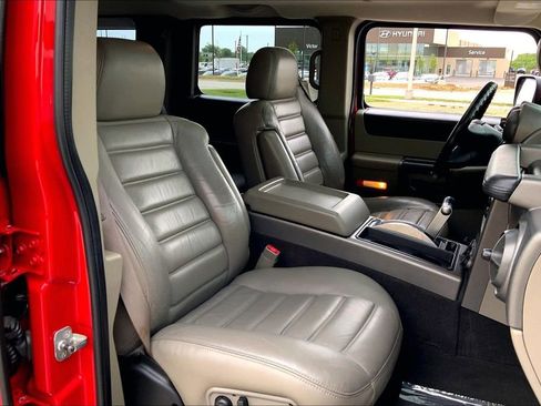 Used 2004 HUMMER H2 AWD/4WD image 7