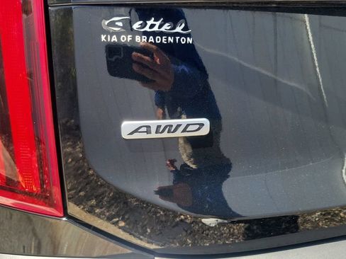 Used 2022 Kia Telluride EX w/ Towing Package AWD/4WD image 7