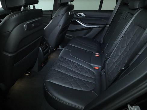 Certified 2025 BMW X5 xDrive50e w/ M Sport Package AWD/4WD image 15