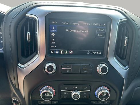 Used 2020 GMC Sierra 1500 SLT image 18