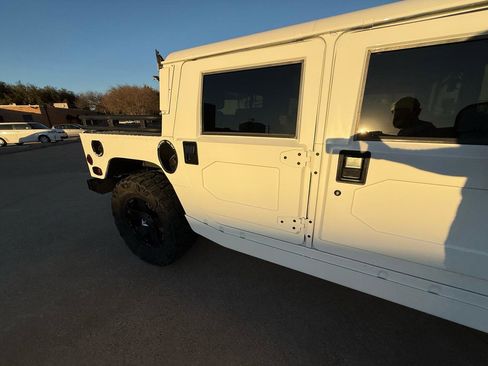 Used 2001 HUMMER H1 4-Door Hard Top image 24