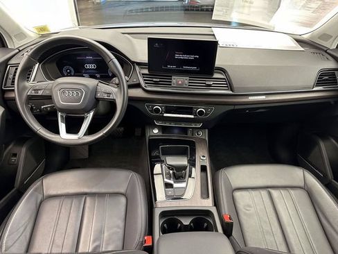 Certified 2023 Audi Q5 2.0T Premium Plus w/ Premium Plus Package AWD/4WD image 16