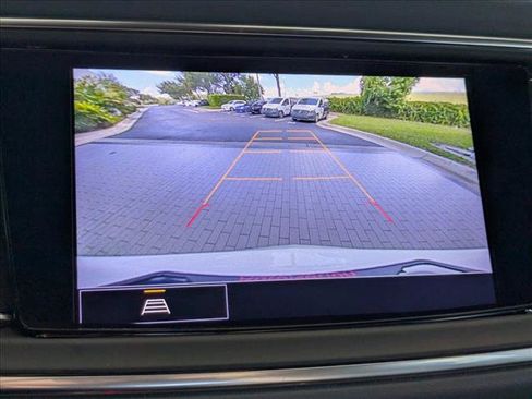 Used 2023 Buick Enclave Essence w/ Experience Buick Package FWD image 13