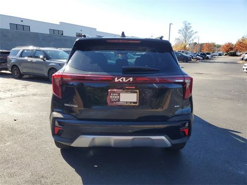 New 2026 Kia Seltos EX image 5
