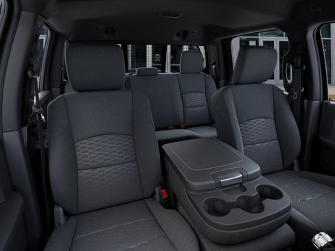 New 2026 RAM 2500 Tradesman AWD/4WD image 16