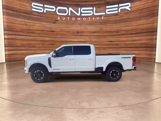 Used 2025 Ford F250 Lariat w/ Lariat Ultimate Package AWD/4WD video 2