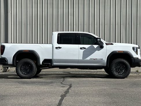 New 2026 GMC Sierra 2500 AT4X w/ AT4X AEV Edition AWD/4WD image 3