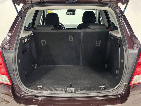 Used 2021 Chevrolet Trax LS w/ Tint and Cruise Package AWD/4WD image 5