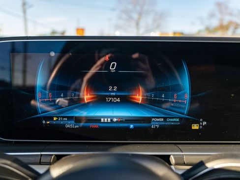 Used 2024 Mercedes-Benz GLE 53 AMG 4MATIC Coupe w/ AMG Night Package image 26