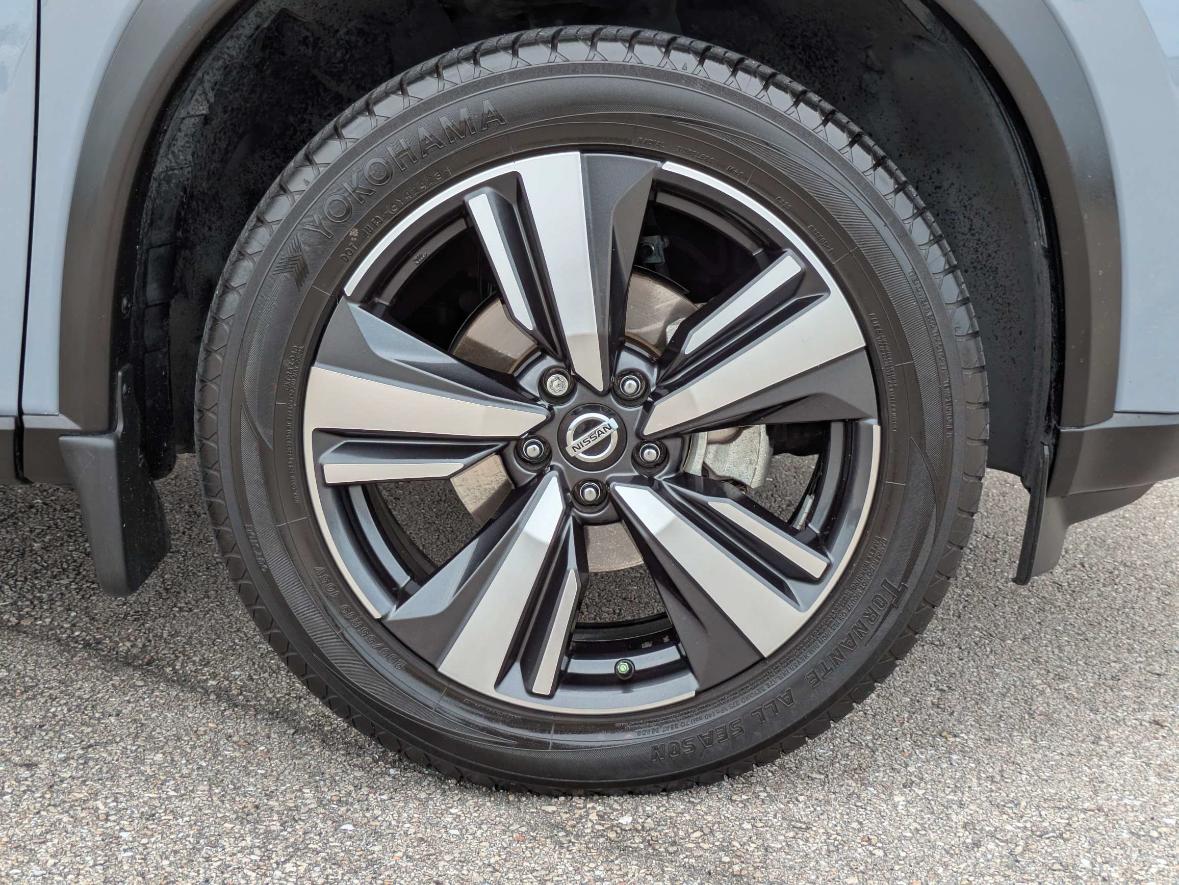 Used 2021 Nissan Rogue SL w/ Premium Package FWD image 11