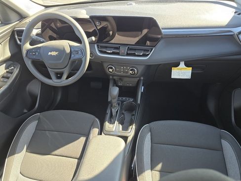 New 2026 Chevrolet TrailBlazer LS image 13