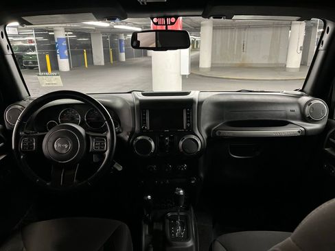 Used 2017 Jeep Wrangler Unlimited Sport w/ Quick Order Package 24S image 6