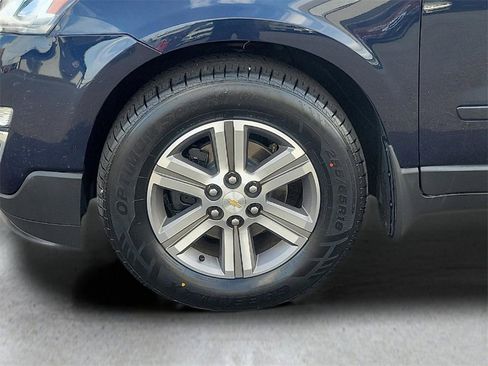 Used 2016 Chevrolet Traverse LT image 31